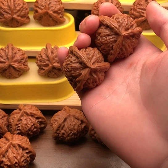 兰****吊坠文玩核桃核桃