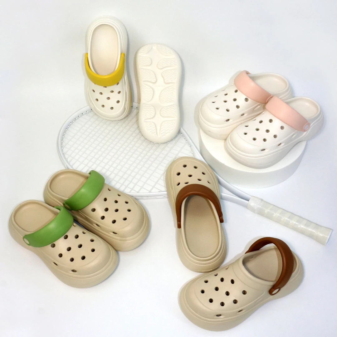 踩屎感外穿洞洞鞋女士2025新款夏季防臭防滑厚底包头凉拖鞋8809