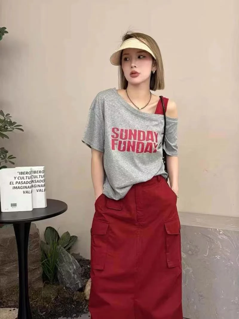 【懒人字母】2025夏季气质韩版设计感时尚休闲气质百搭简约款T恤女.