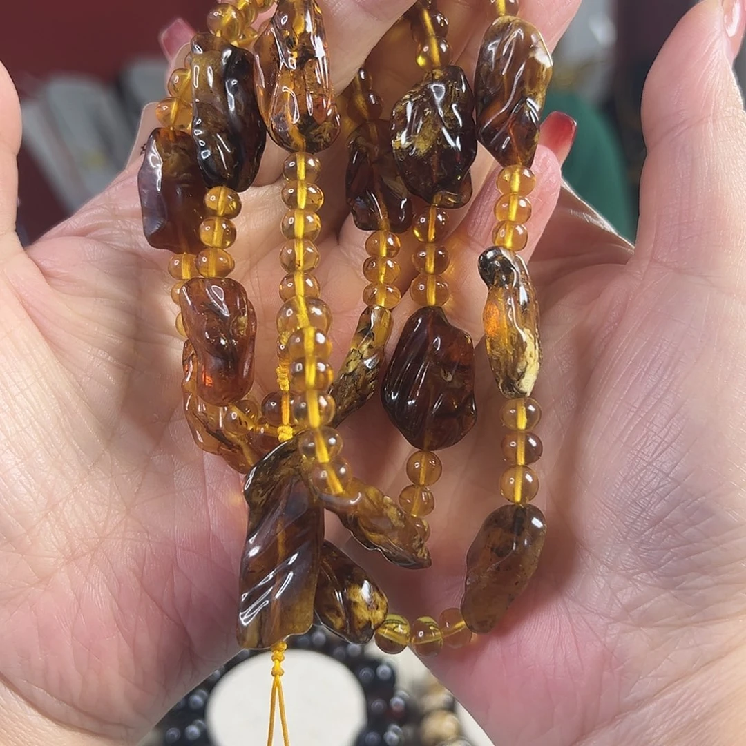 琥珀裸石未镶嵌?****?抚顺琥珀30099