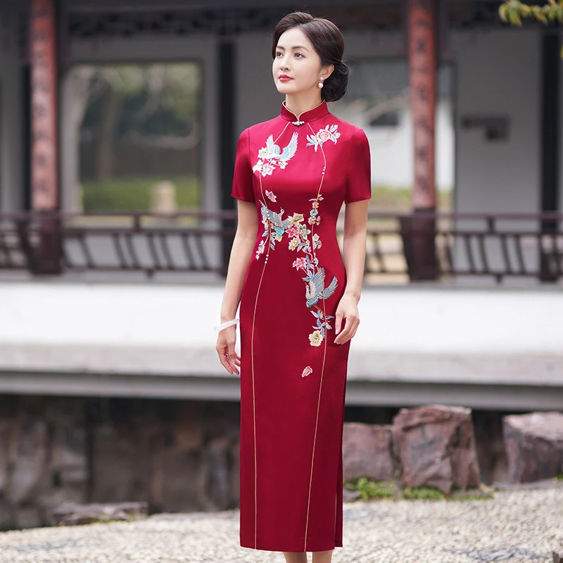 喜婆婆喜妈妈婚宴装敬酒服2025新款爆款高端红色改良版旗袍年轻款