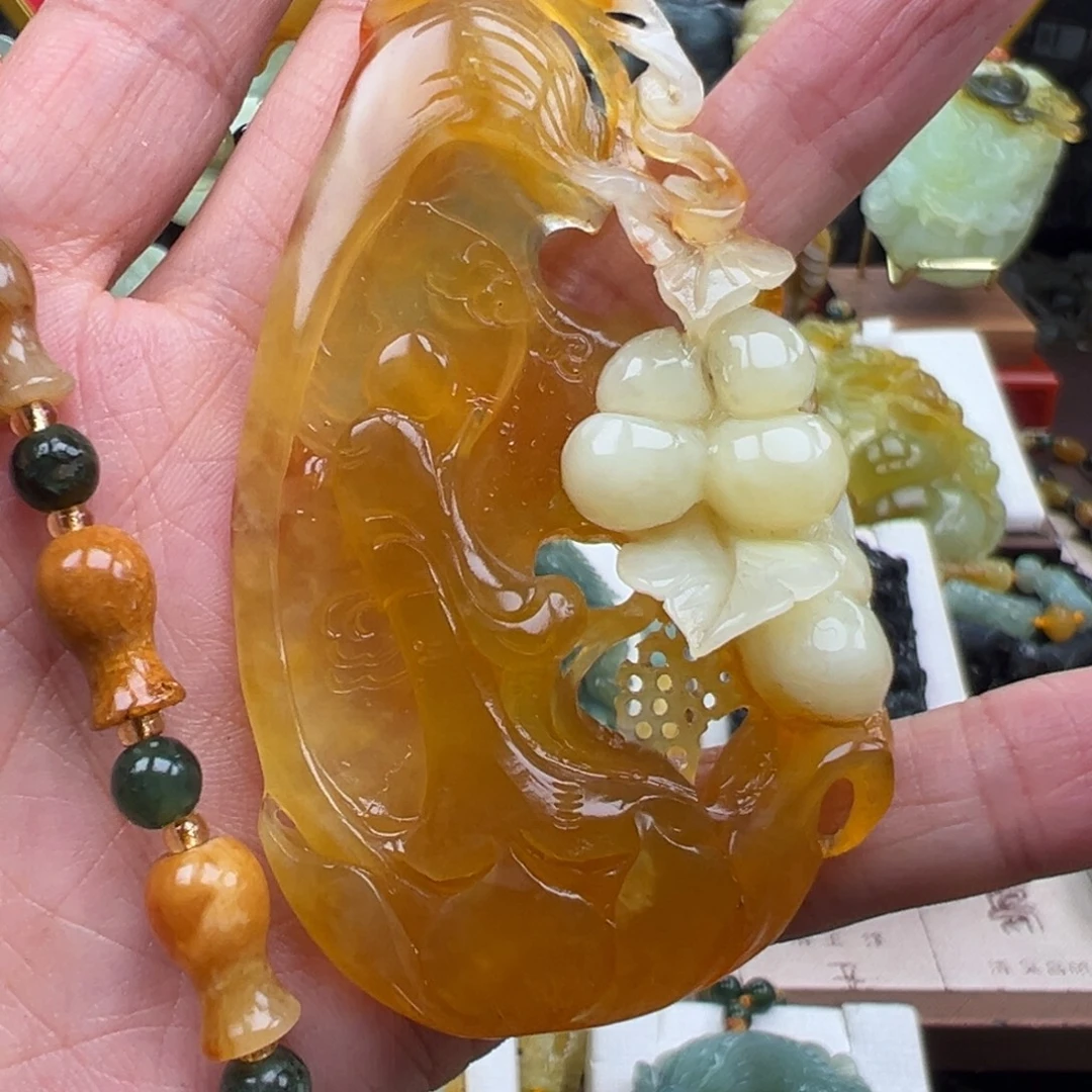 岫玉未镶嵌挂件挂件