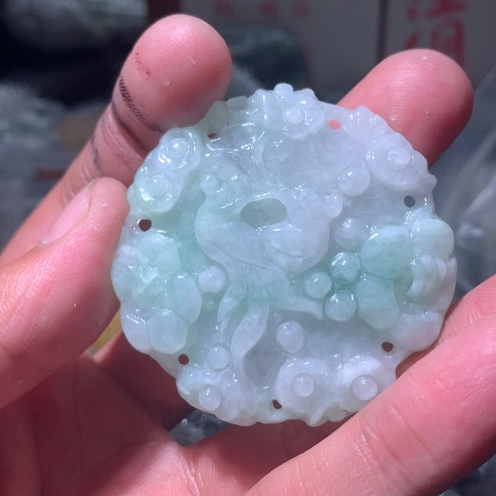 翡翠未镶嵌颈饰保真天然A货翡翠
