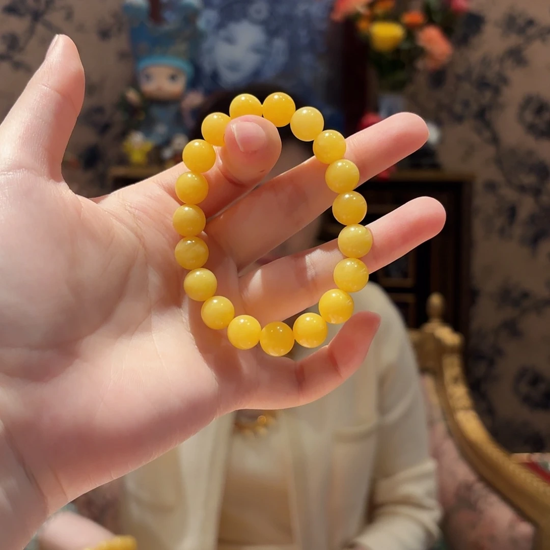 蜜蜡手串未镶嵌多样性发其一