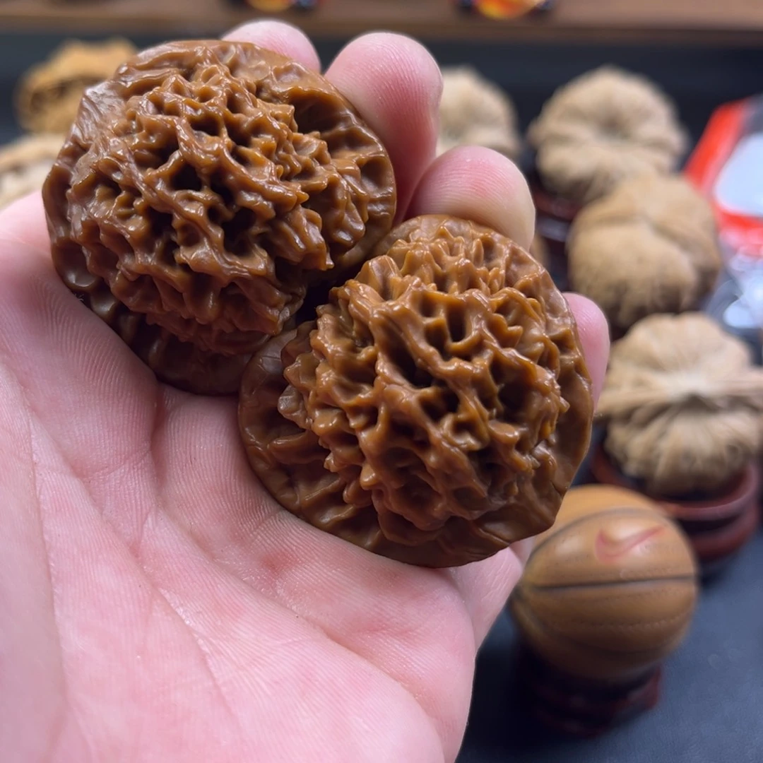 文玩核桃把件博*秦闷