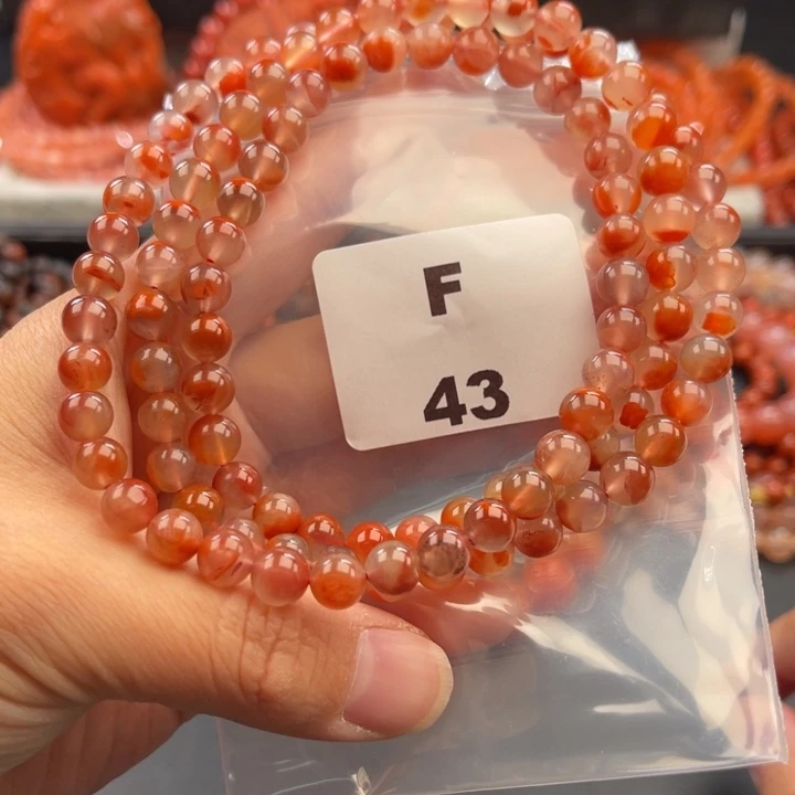 南红玛瑙未镶嵌多样性发货默认微瑕称重7mm