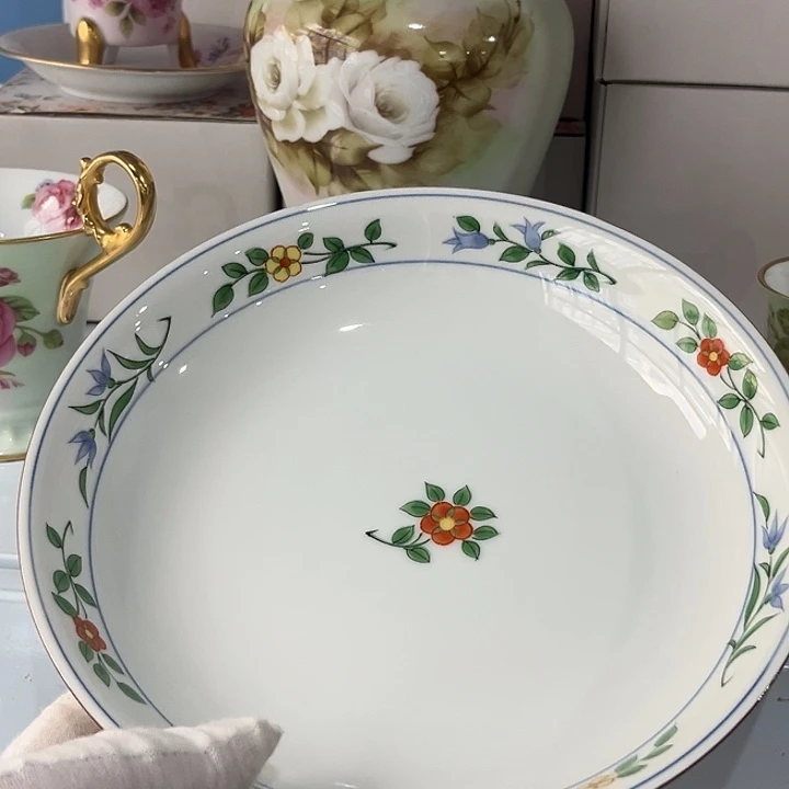 瓷片好哈哈哈哈哈哈