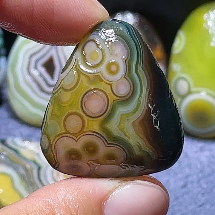 玛瑙/玉髓合金颈饰