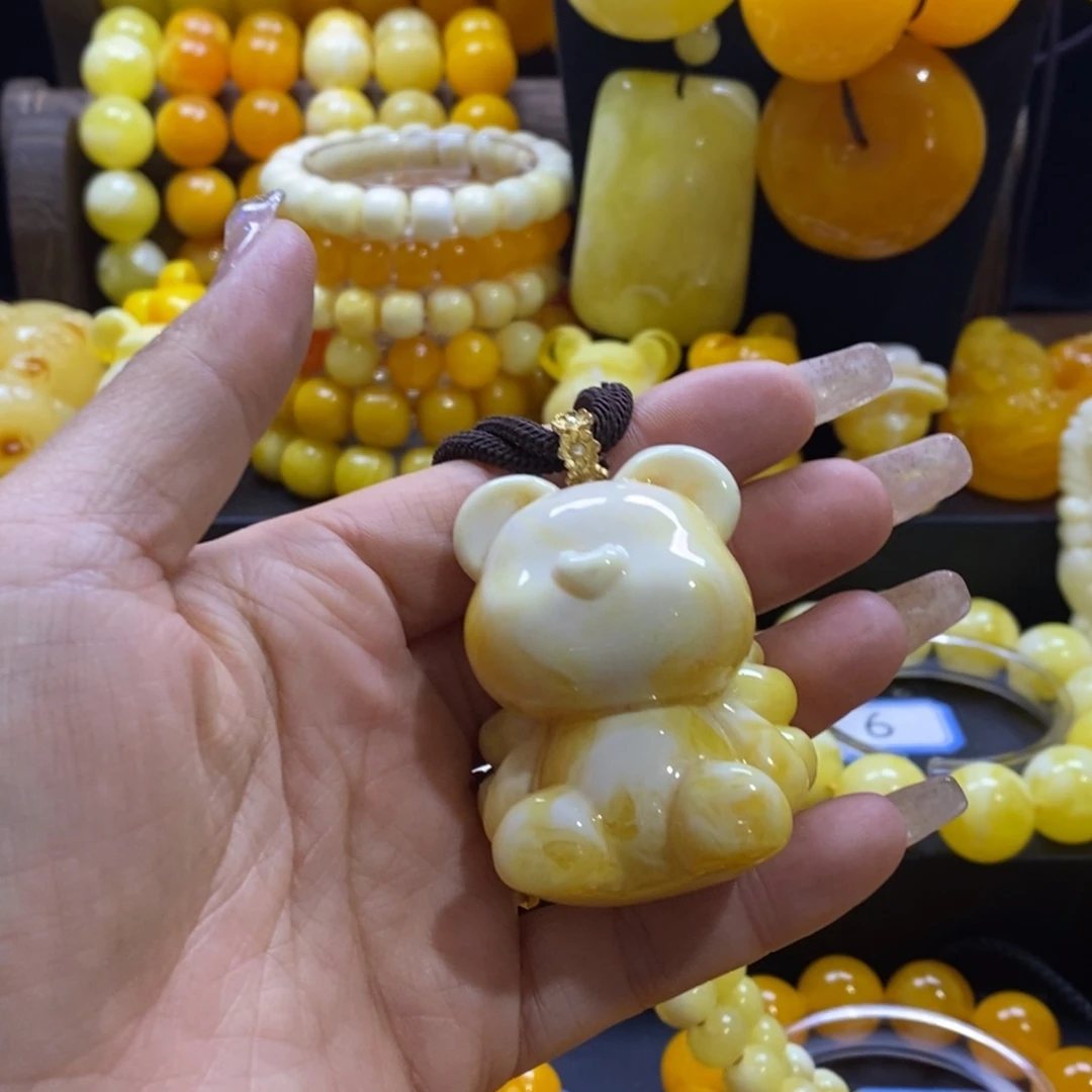 用***2非金属大号小熊吊坠