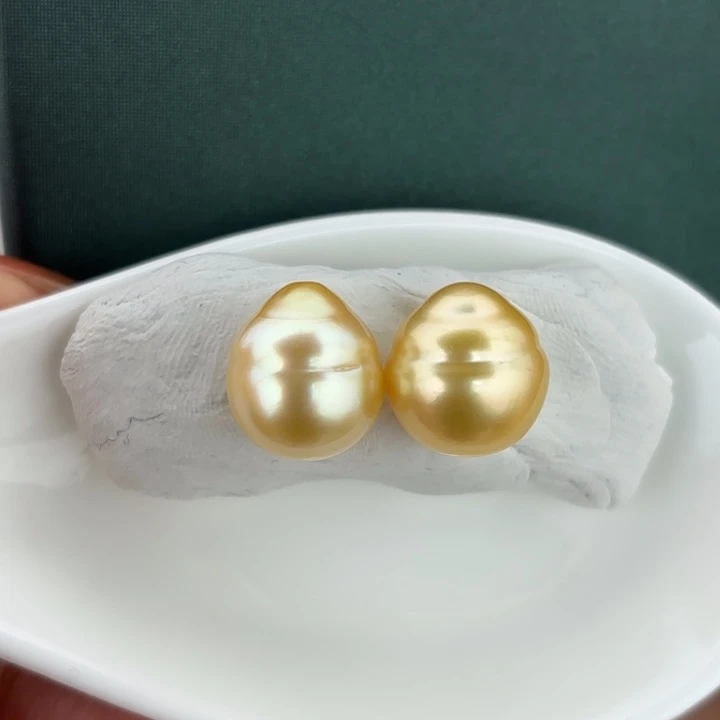 定制海水珍珠未镶嵌裸珠11-13mm金珠螺纹裸珠两棵