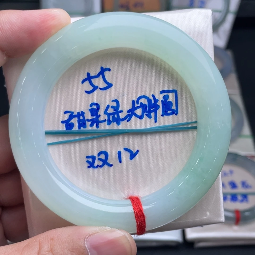 翡翠未镶嵌手镯翡翠手镯