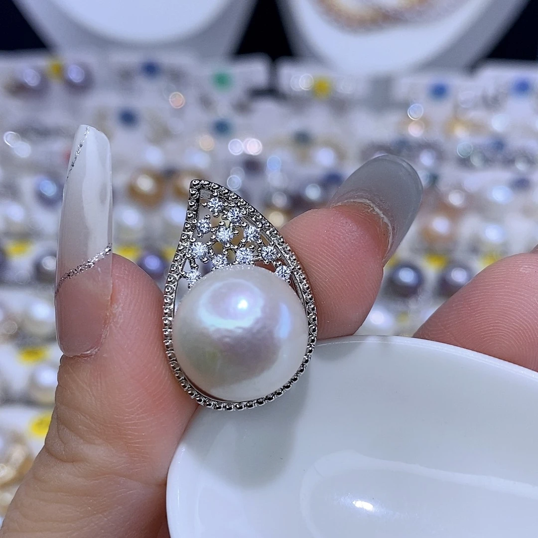 颈饰合金淡水珍珠