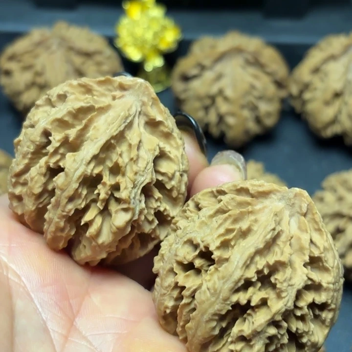 抖***里吊坠文玩核桃秦岭灯笼3