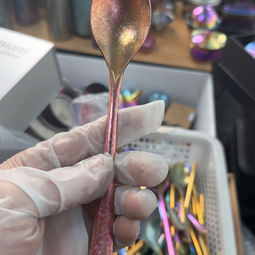 金属玫红勺子微瑕心形