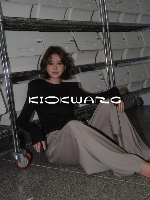 KIOKWANG//人手必入 纯色圆领内搭长袖垫肩T恤上衣男女夏季新款