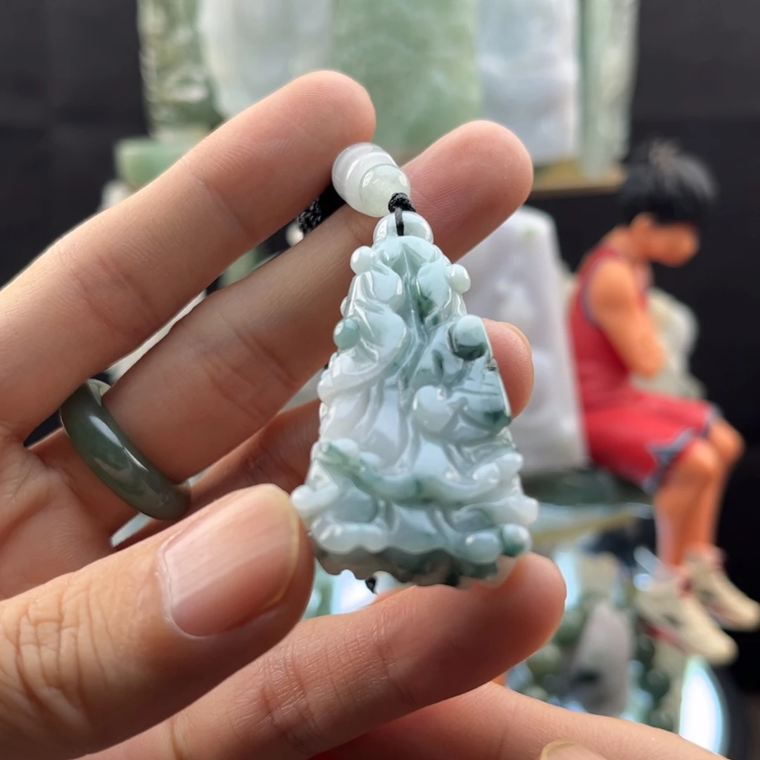 翡翠未镶嵌颈饰白菜