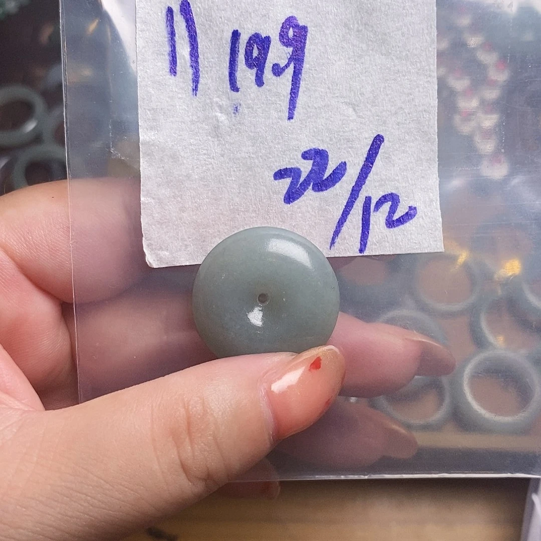 未镶嵌定制翡翠翡翠