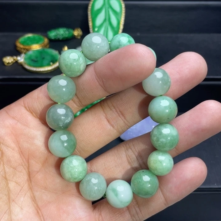 翡翠未镶嵌手串手串