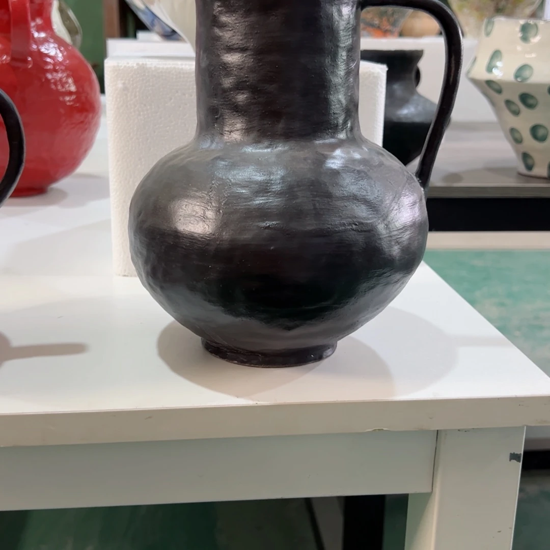 红陶?****?口8高22无孔