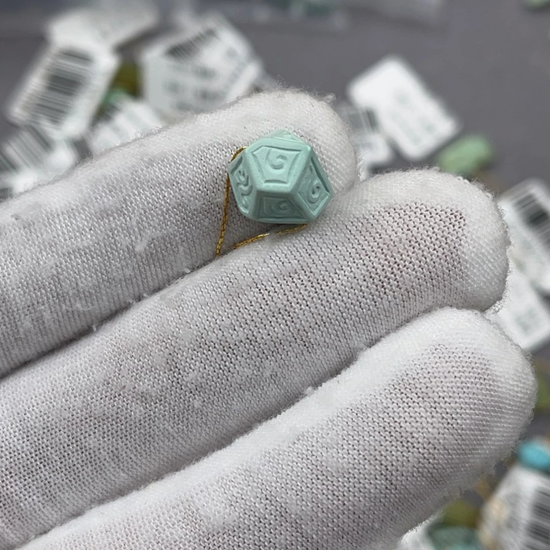 绿松石未镶嵌珠宝奇石编号60