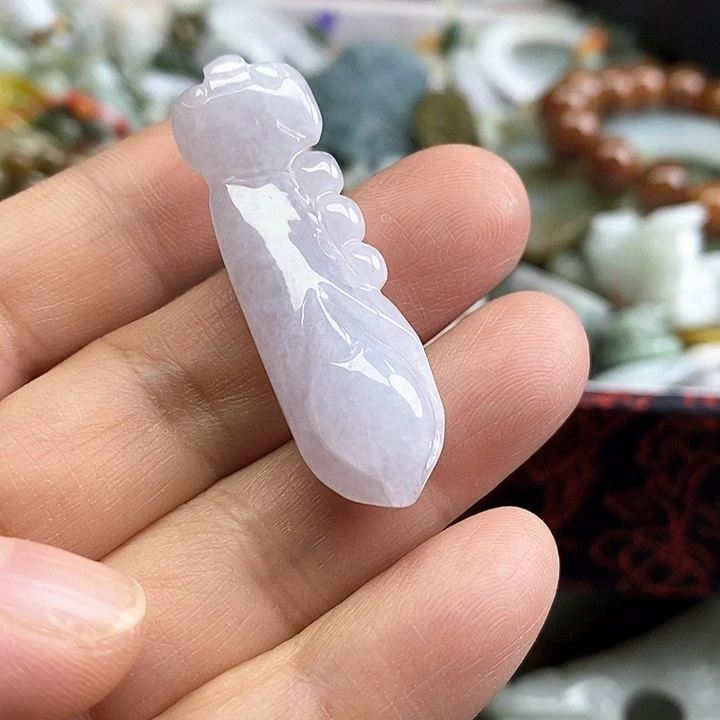 翡翠未镶嵌颈饰天然翡翠3
