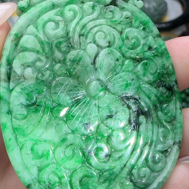 翡翠未镶嵌颈饰天然A货28