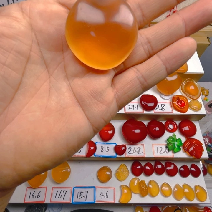 浪***会有机玻璃青鱼石吊坠