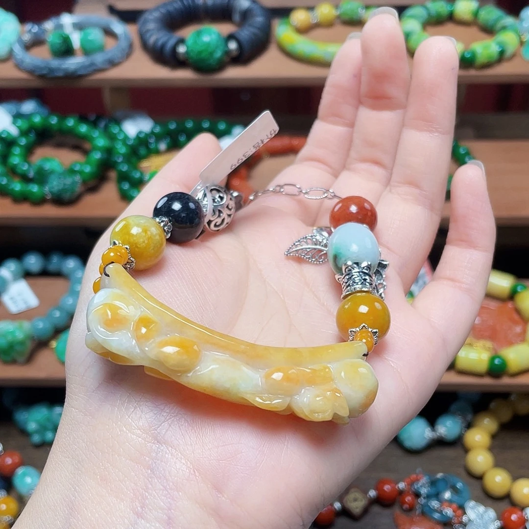 贝***贝翡翠未镶嵌手链饰品