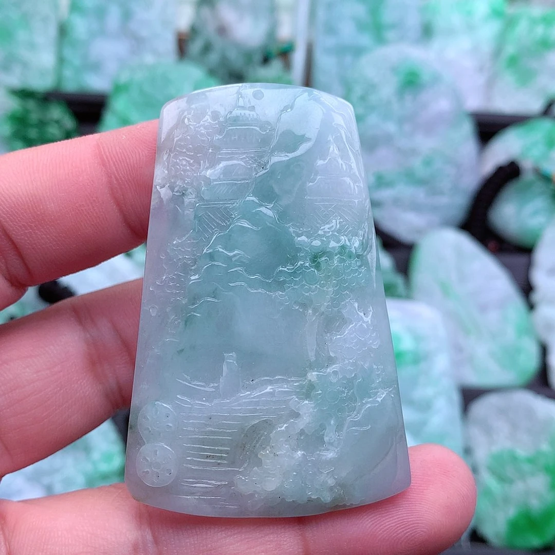 翡翠吊坠(不含链)未镶嵌