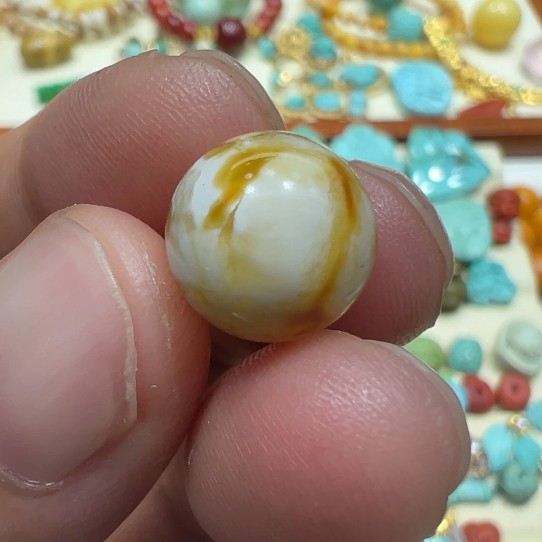 琥珀未镶嵌颈饰尺寸11