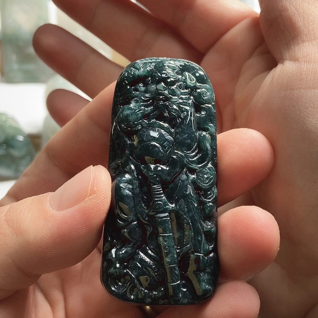 翡翠未镶嵌颈饰翡翠挂件