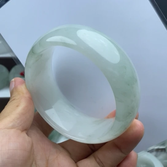石英质玉（金丝玉）未镶嵌手镯
