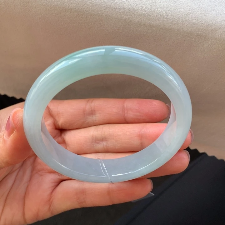 翡翠手镯未镶嵌翡翠手镯57