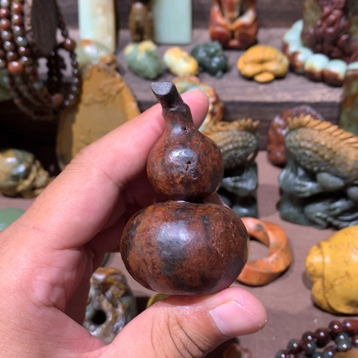 岫岩河磨玉（透闪石质玉）未镶嵌挂件