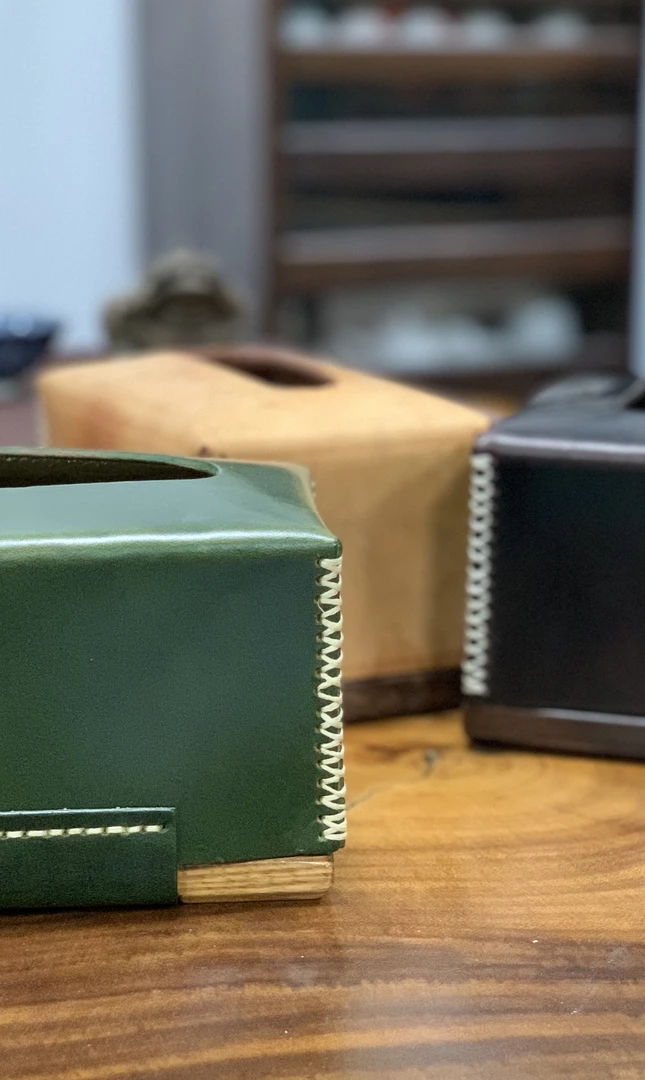 头层牛皮纸巾盒 纯手工缝制 茶台 / 书房质感摆件复古风轻奢