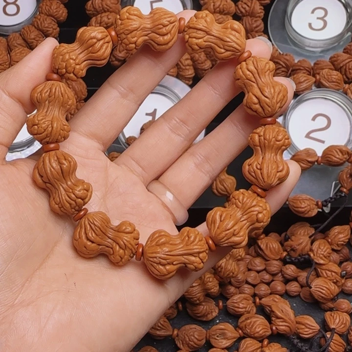 手串桃核龙纹桃核