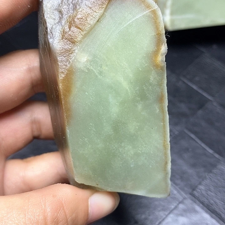 和田玉未镶嵌珠宝半成品