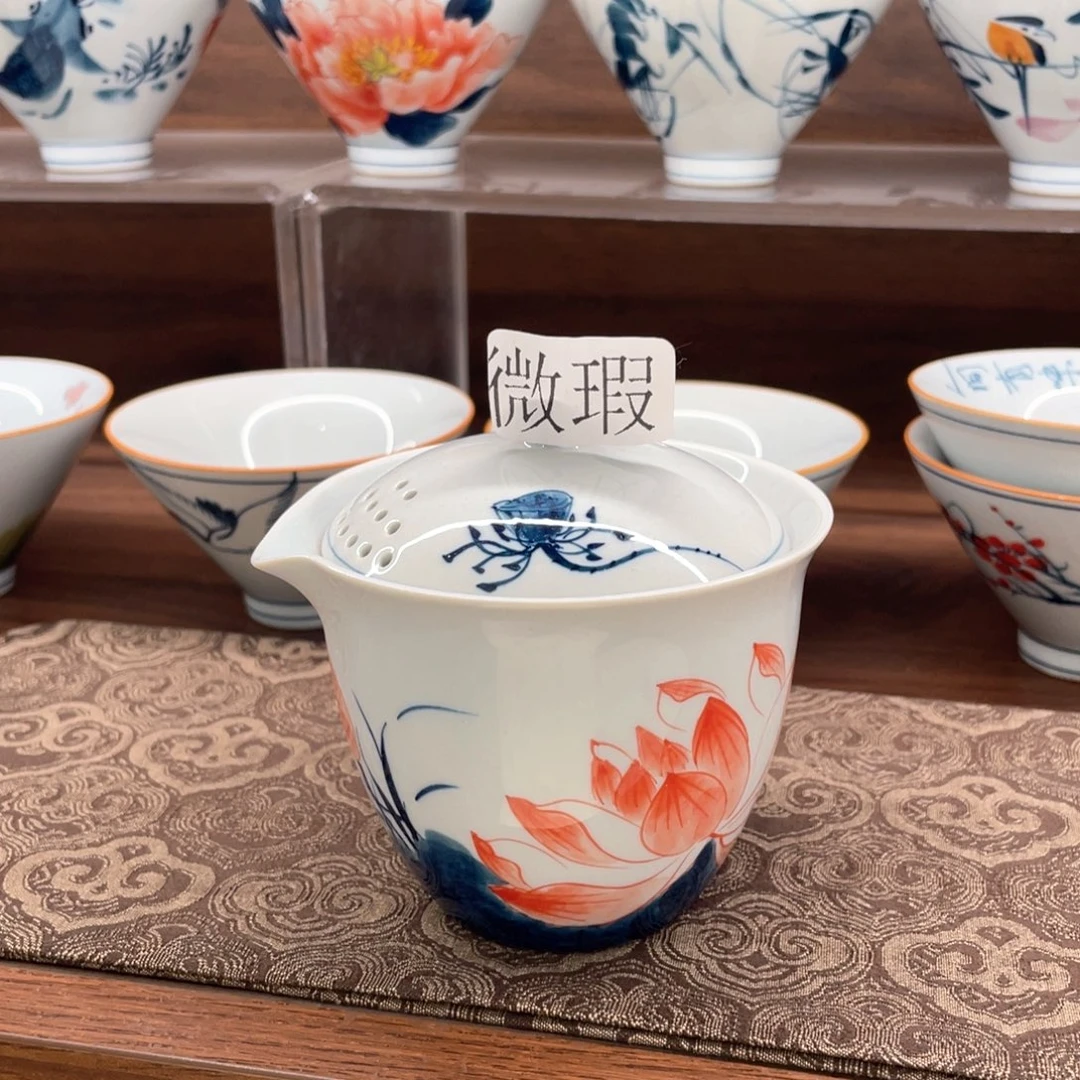 釉下彩纯手绘有瑕