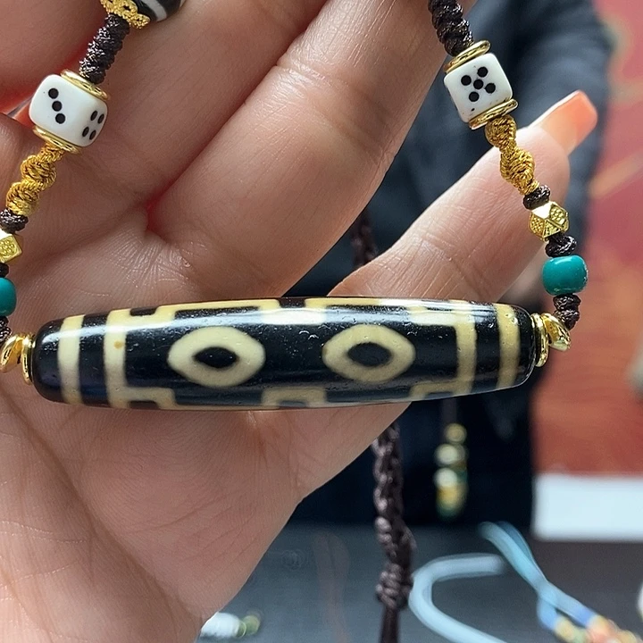 玛瑙/玉髓颈饰合金