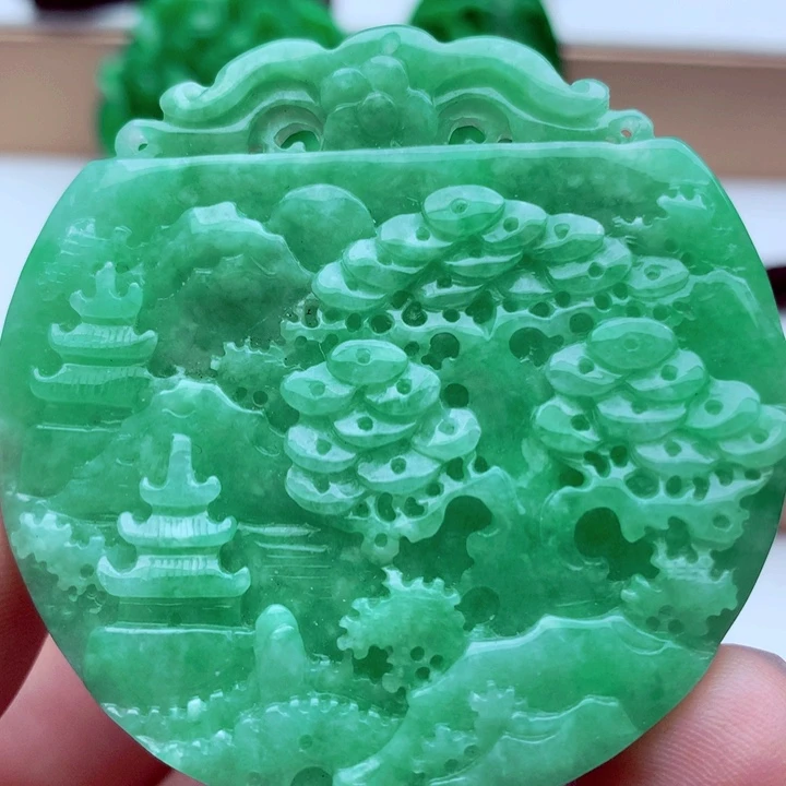 翡翠未镶嵌吊坠(不含链)