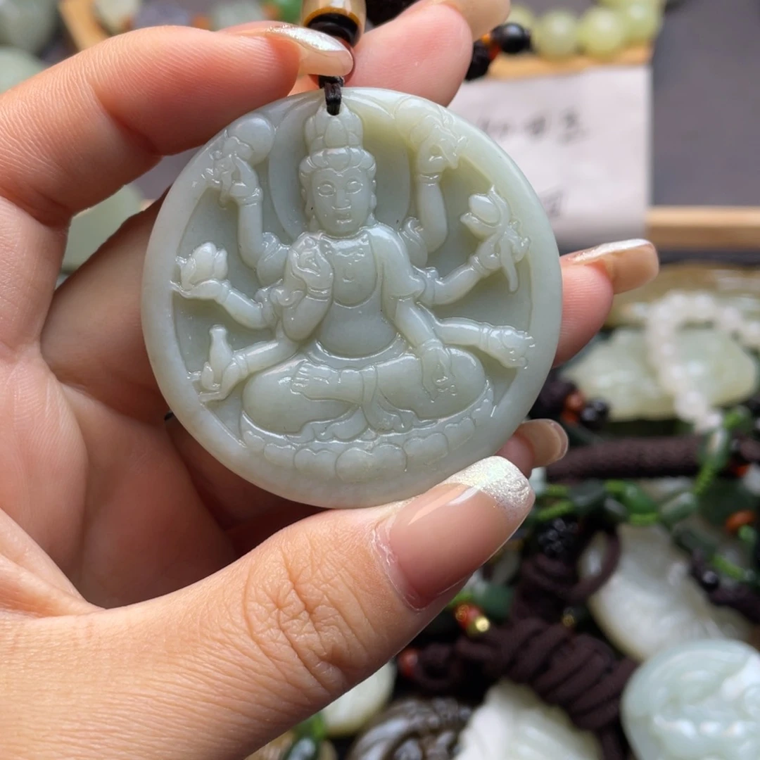 和田玉颈饰未镶嵌