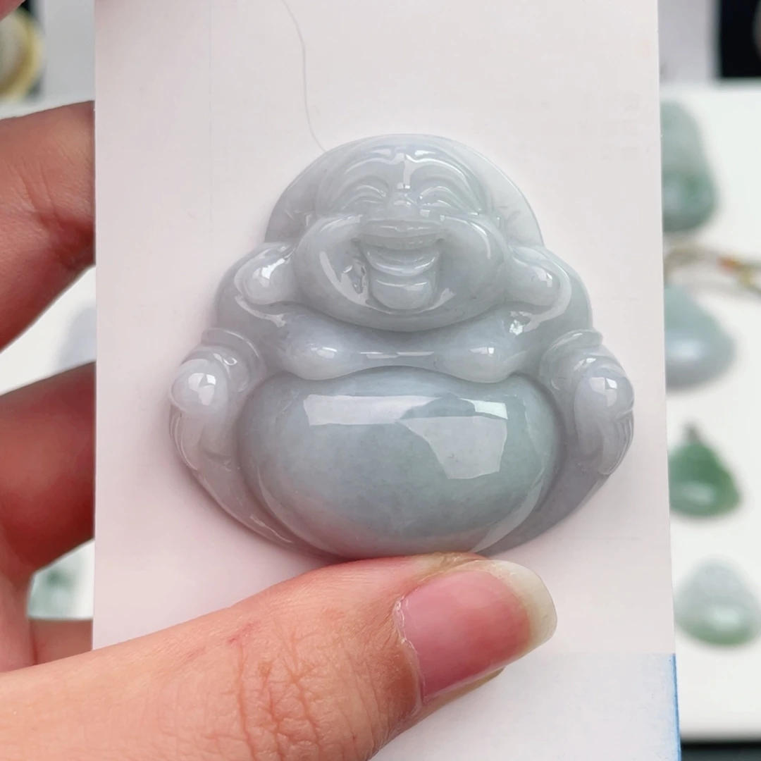 翡翠未镶嵌颈饰佛公