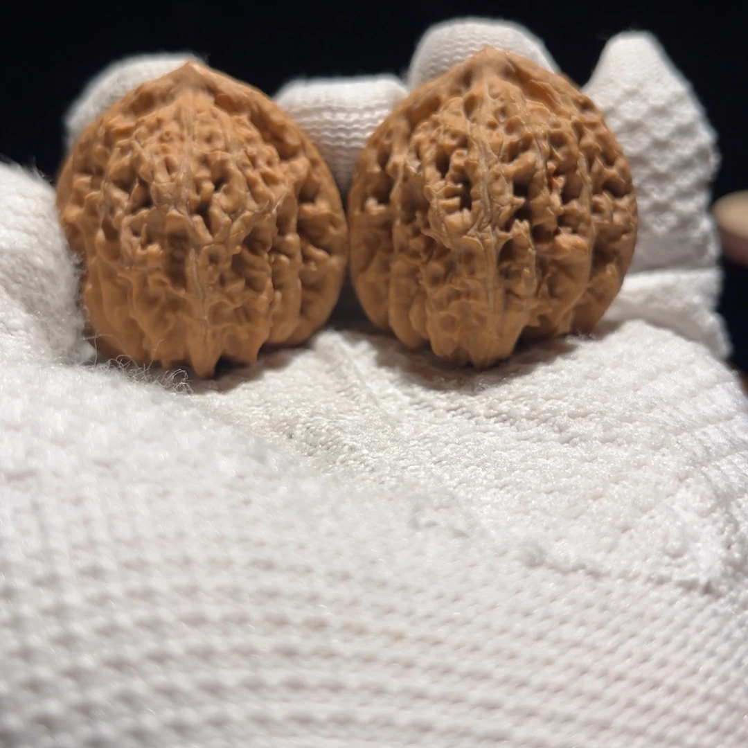 吊坠文玩核桃霞云岭虎头38