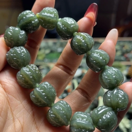 和田玉未镶嵌手链