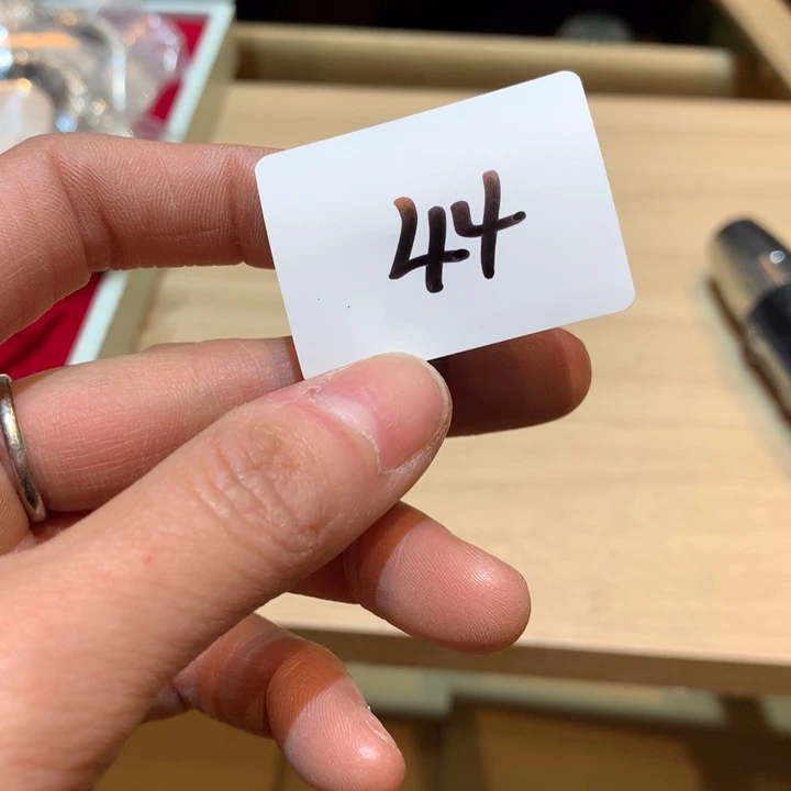 瓷片D***n哈哈哈哈哈这个44