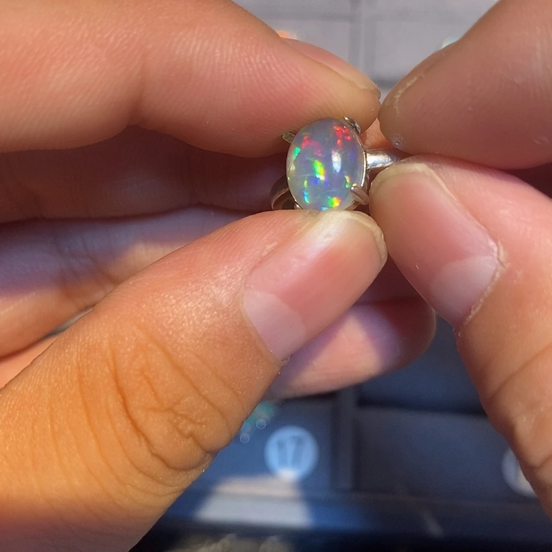 欧泊欧泊戒指银S925镶嵌张*忌