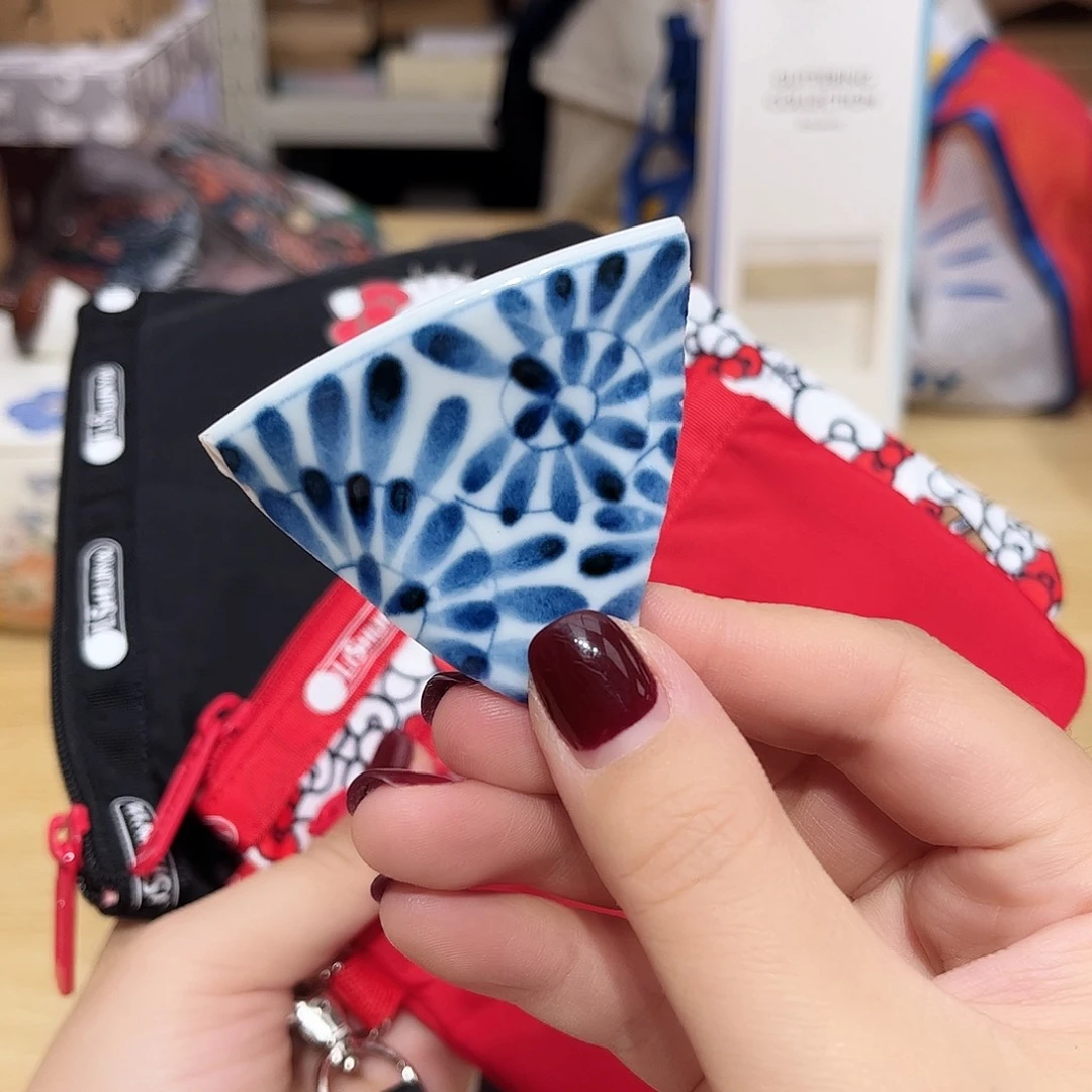 瓷片啊啊@@973082