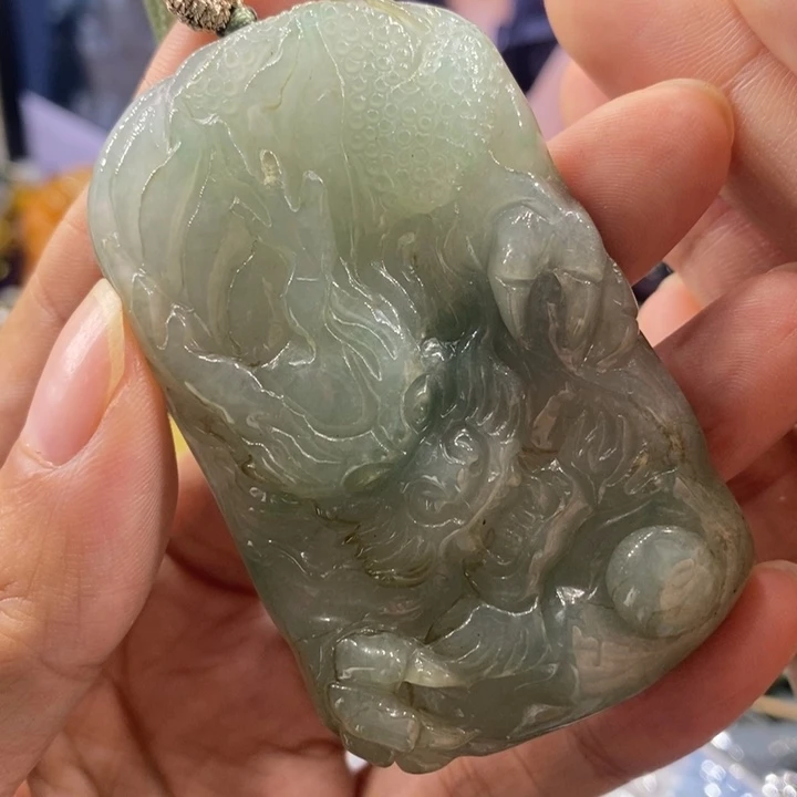 翡翠未镶嵌吊坠(不含链)h***h1276