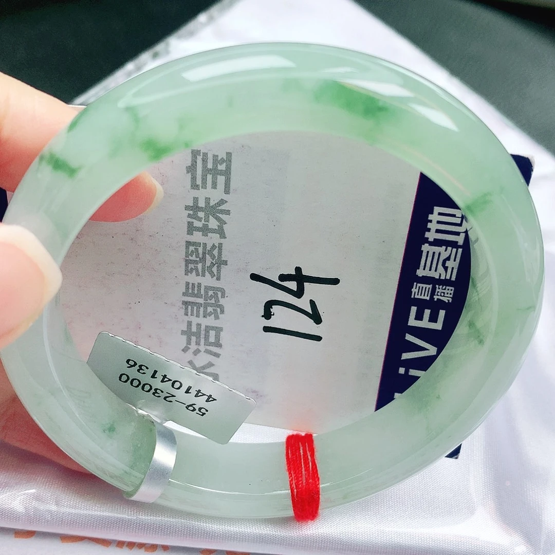 翡翠未镶嵌手镯缅甸天然A货翡翠手镯