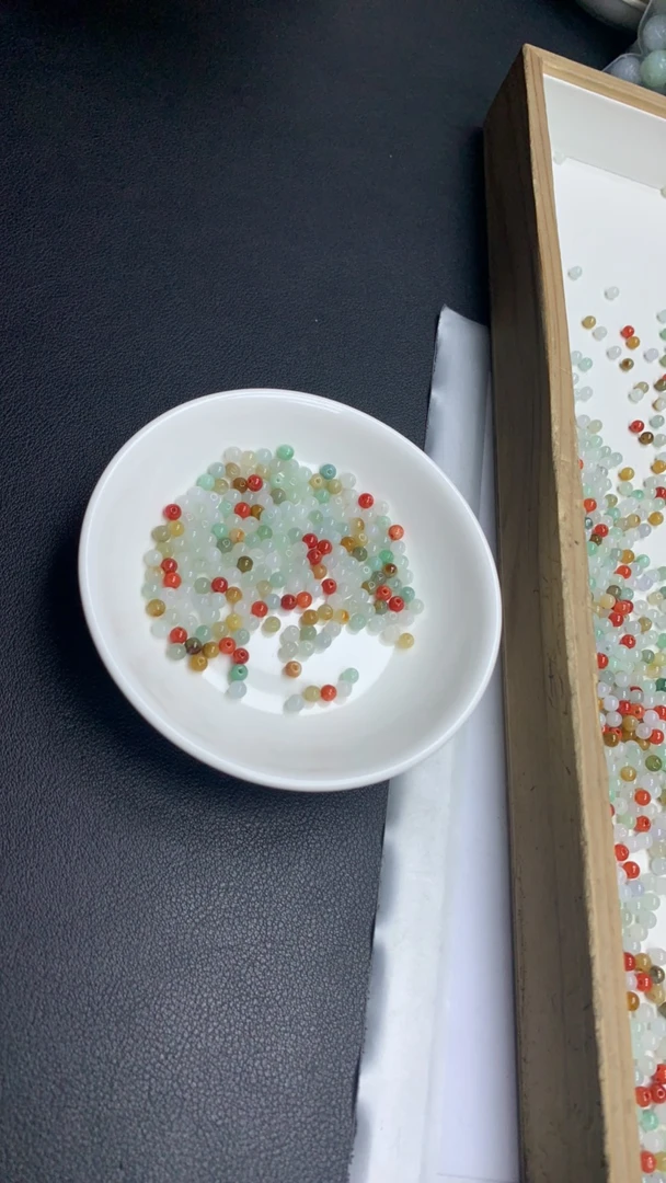 翡翠卡3mm100散珠多样性发货